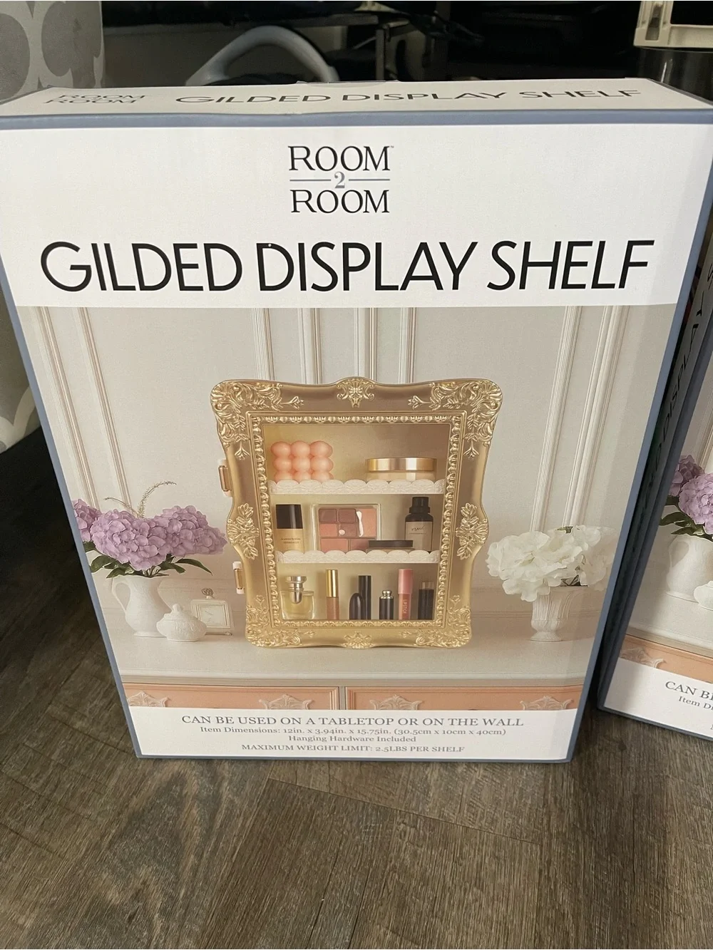 Gilded Display Shelf in Gold